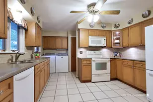 518 Oak St, Elk Grove Village, IL 60007 - Photo 6