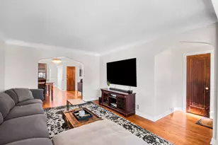 5704 N Major Ave, Chicago, IL 60646 - Photo 6