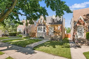 5704 N Major Ave, Chicago, IL 60646 - Photo 2