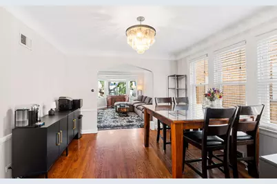 5704 N Major Avenue, Chicago, IL 60646 - Photo 8