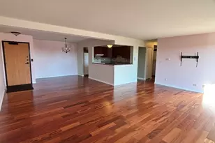 [Address not provided], Darien, IL 60561 - Photo 2