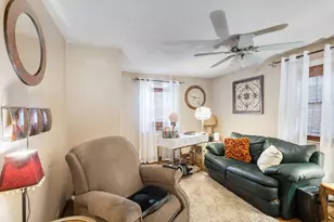 7522 Arlene Ave, Willowbrook, IL 60527 - Photo 10