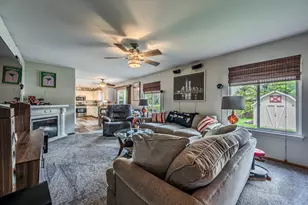 299 Clarendon Ln, Bolingbrook, IL 60440 - Photo 20