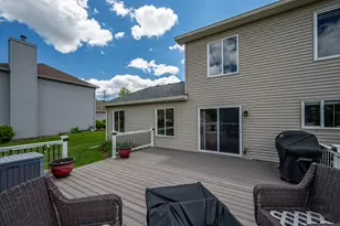 299 Clarendon Ln, Bolingbrook, IL 60440 - Photo 40