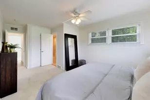 2090 Greenview Rd, Northbrook, IL 60062 - Photo 10