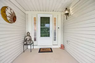 3415 Mustang Rd, Joliet, IL 60435 - Photo 6
