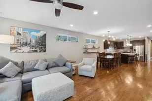 4323 N St Louis Ave, Chicago, IL 60618 - Photo 8