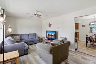 2205 W Hickory St, Kankakee, IL 60901 - Photo 4