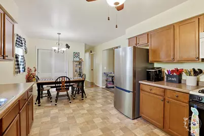 2205 W Hickory Street, Kankakee, IL 60901 - Photo 16
