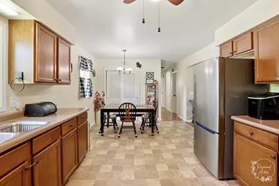 2205 W Hickory Street, Kankakee, IL 60901 - Photo 18