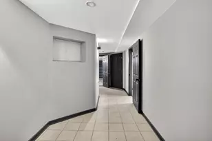 6348 S Greenwood Ave, Chicago, IL 60637 - Photo 42