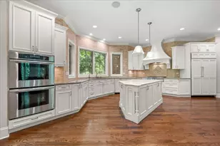 2390 Woodpath Ln, Highland Park, IL 60035 - Photo 16