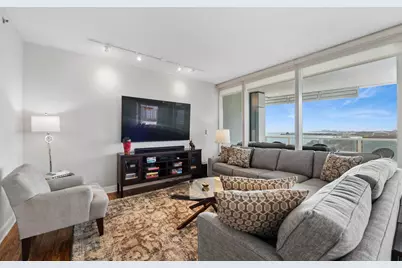 340 E Randolph Street #907, Chicago, IL 60601 - Photo 2