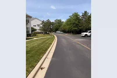 680 Mill Circle #203, Wheeling, IL 60090 - Photo 18