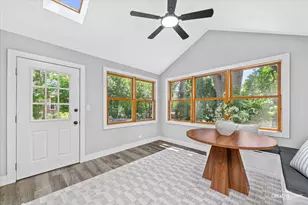 2425 Tanglewood Dr, Lisle, IL 60532 - Photo 14