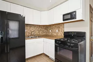 3447 Broadway, Rockford, IL 61108 - Photo 10