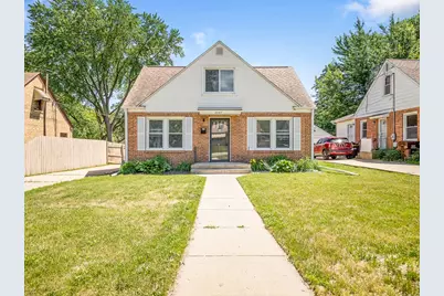 3447 Broadway, Rockford, IL 61108 - Photo 2