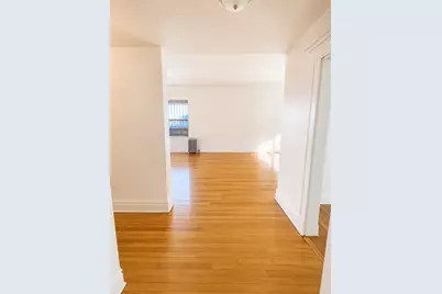 668 W Sheridan Road #2, Chicago, IL 60613 - Photo 8