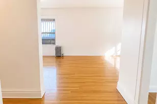 668 W Sheridan Rd, Chicago, IL 60613 - Photo 8