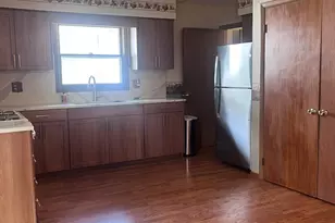 1221 Comet Dr, Aurora, IL 60505 - Photo 6