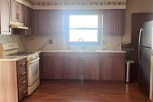 1221 Comet Dr, Aurora, IL 60505 - Photo 4