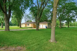 201 N Vermillion St, Troy Grove, IL 61372 - Photo 34
