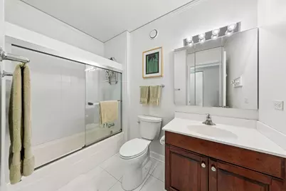 [Address not provided], Chicago, IL 60601 - Photo 18