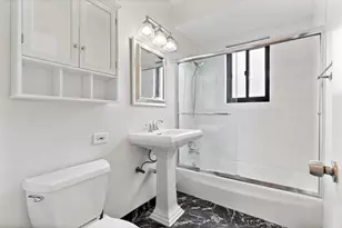 455 W St James Pl, Chicago, IL 60614 - Photo 12