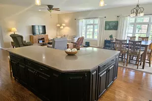 112 Pheasant Run, Chicago, IL 62898 - Photo 14