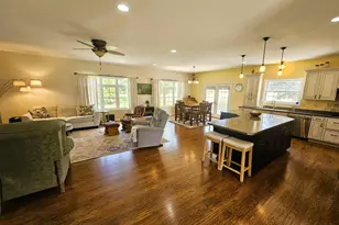 112 Pheasant Run, Chicago, IL 62898 - Photo 12