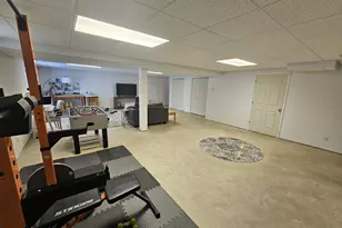 112 Pheasant Run, Chicago, IL 62898 - Photo 36