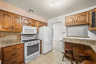 7419 W Howard St, Chicago, IL 60631 - Photo 6