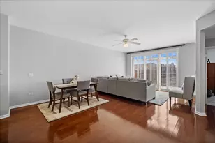 5055 Madison St, Skokie, IL 60077 - Photo 8