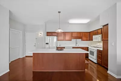 5055 Madison Street #601, Skokie, IL 60077 - Photo 6