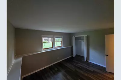 1238-1240 Thomas Drive, Woodstock, IL 60098 - Photo 16