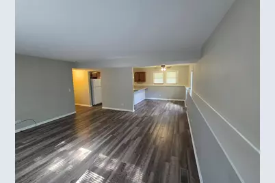1238-1240 Thomas Drive, Woodstock, IL 60098 - Photo 8