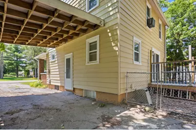 813 W Perry Street, Belvidere, IL 61008 - Photo 22