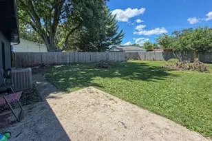 400 W Wing St, Bement, IL 61813 - Photo 32