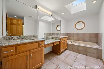 209 Glenwood Avenue, Willow Springs, IL 60480 - Photo 24