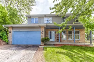 793 Santa Fe Ct, Carol Stream, IL 60188 - Photo 1