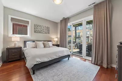 2310 W Wabansia Avenue #2W, Chicago, IL 60647 - Photo 8