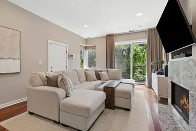 2310 W Wabansia Avenue #2W, Chicago, IL 60647 - Photo 2