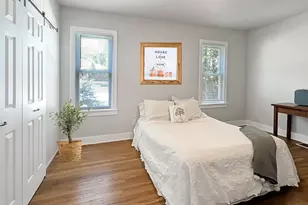 652 S Main St, Naperville, IL 60540 - Photo 2