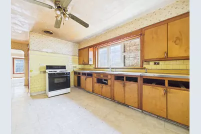 5208 S Long Avenue, Chicago, IL 60638 - Photo 10