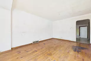 5208 S Long Ave, Chicago, IL 60638 - Photo 4