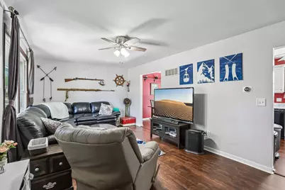 523 Maplewood Drive, Antioch, IL 60002 - Photo 6