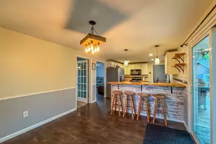 5155 Lake Rd, Mattoon, IL 61938 - Photo 10