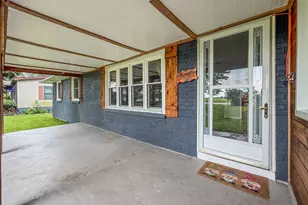 5155 Lake Rd, Mattoon, IL 61938 - Photo 4