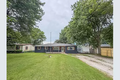 5155 Lake Road, Mattoon, IL 61938 - Photo 2