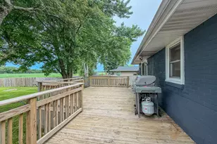 5155 Lake Rd, Mattoon, IL 61938 - Photo 32